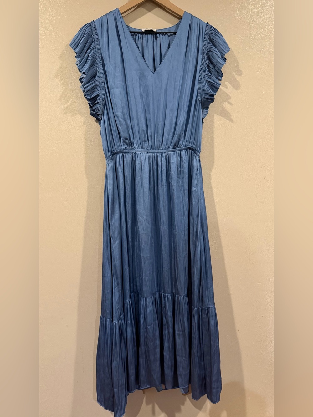 Current Air Dusty Blue Ruffle Sleeve Midi Dress Size Medium (Fits Large)